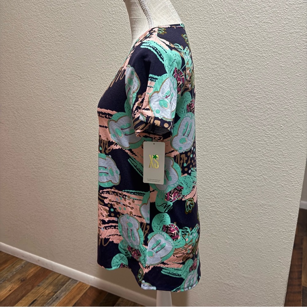 🤠 3/$20 Disney LuLaRoe Classic Top Pink & Green Design - Size XS - NWT - Picture 3 of 14